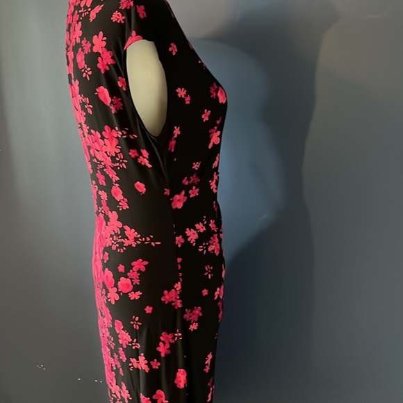 Chaps- Stunning sleeveless black and hot pink floral dress- women's small NWT - Picture 9 of 11